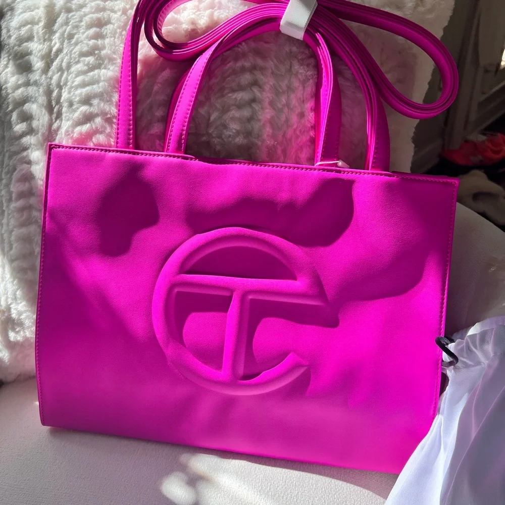 Telfar Medium Shopper - Azalea - Picture 8 of 9